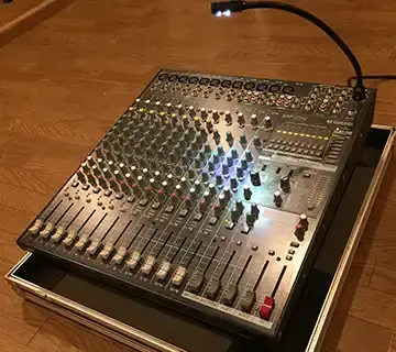 YAMAHA EMX5016CF