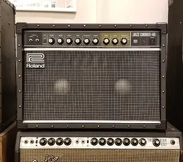 Roland JC-40