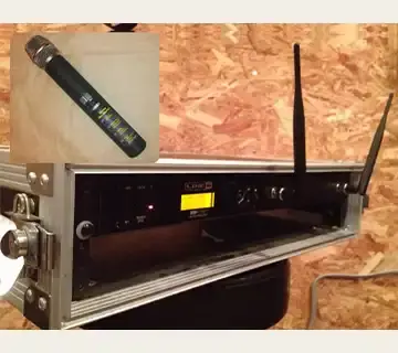 LINE6 XDV-75 Handheld